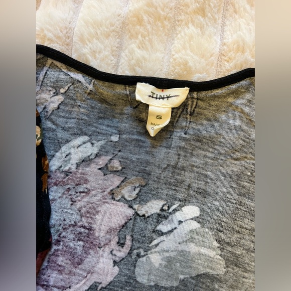 Anthropologie Tiny Callie floral top - Picture 6 of 9
